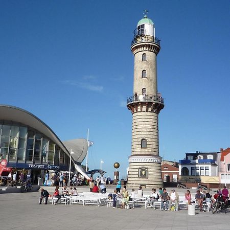 Appartement Sonnendeck, Direkt Am Leuchtturm à Rostock Extérieur photo